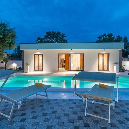 Holiday home Beautiful In Biograd With Wifi *